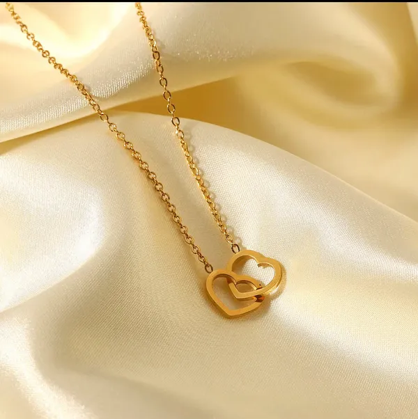 Golden_Stainless_Steel_And_Hypoallergenic_Coating_Necklace_For_Women
